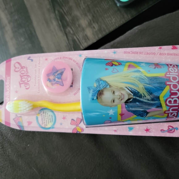 JoJo Siwa Other Jojo Brush Set Poshmark